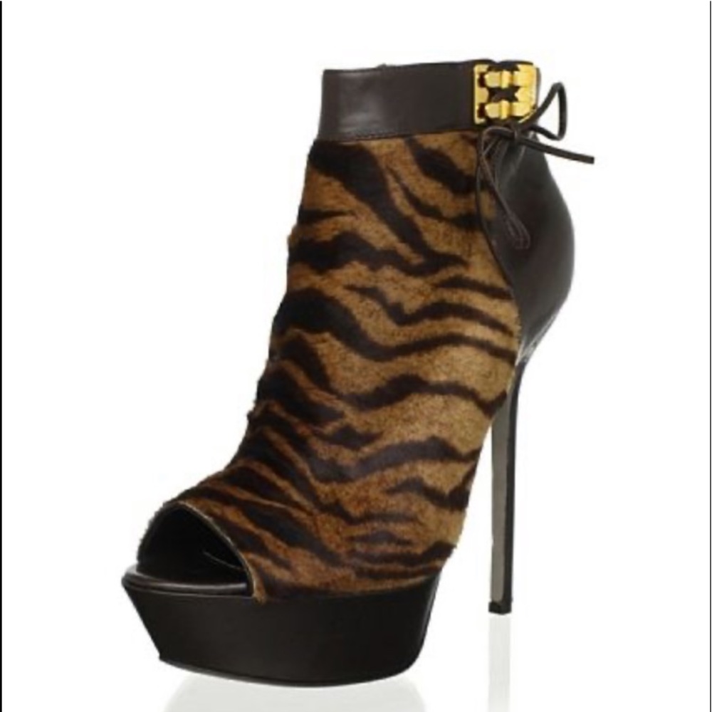 Sergio Rossi Tiger peep toe bootie